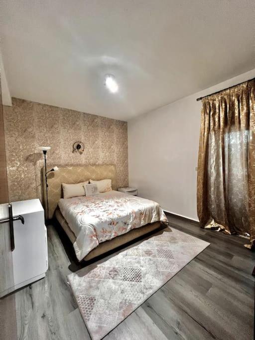 Nassali - Luxurious Beachfront With Private Pool